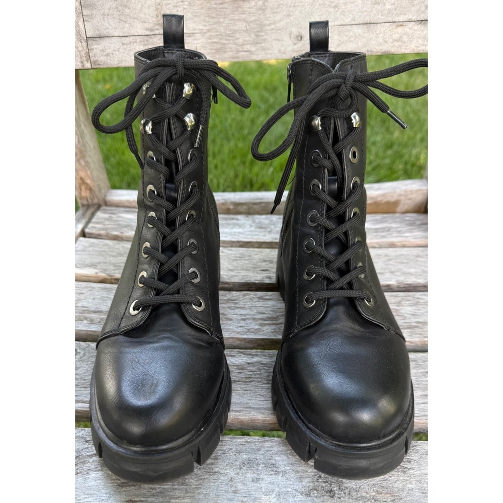 MIA Yoana Women's 7.5 M Black Combat Boots Lace Up Side Zip Lug Sole Chunky